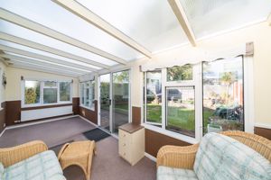 GARDEN ROOM- click for photo gallery